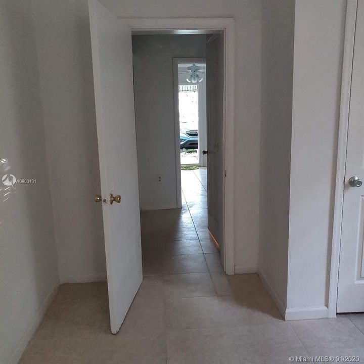 Recently Rented: $800 (1 beds, 1 baths, 0 Square Feet)