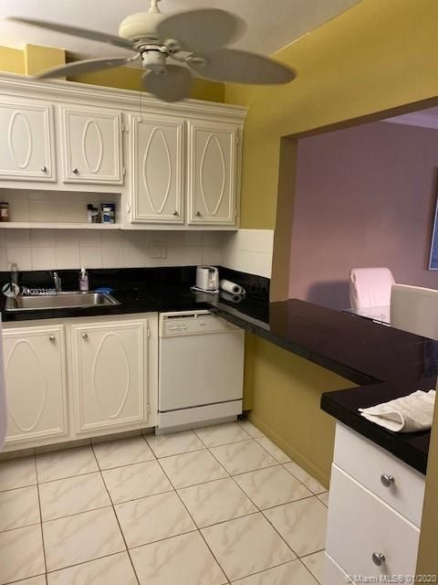 Recently Sold: $54,000 (1 beds, 1 baths, 680 Square Feet)