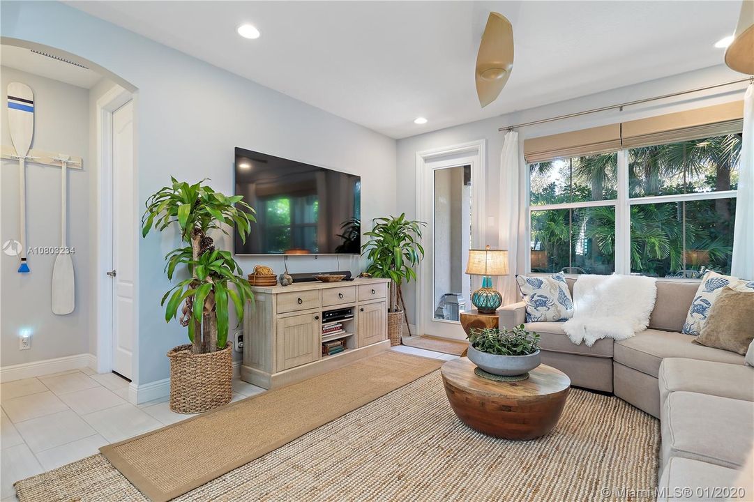 Recently Sold: $614,900 (4 beds, 3 baths, 2319 Square Feet)