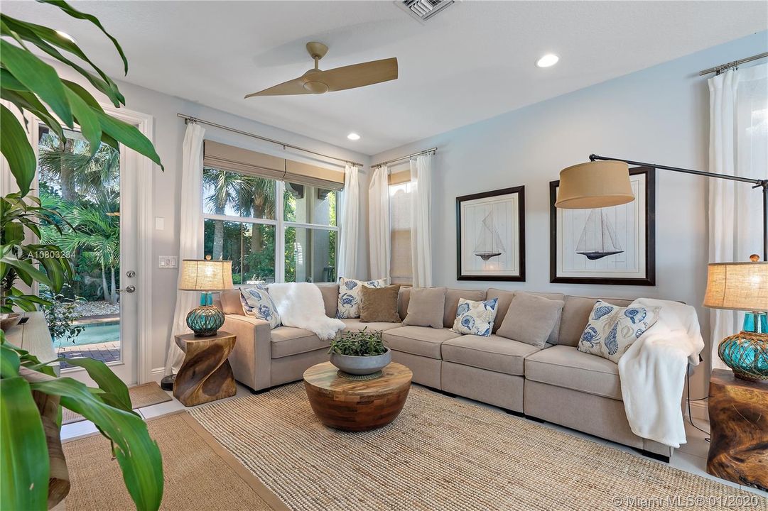 Recently Sold: $614,900 (4 beds, 3 baths, 2319 Square Feet)