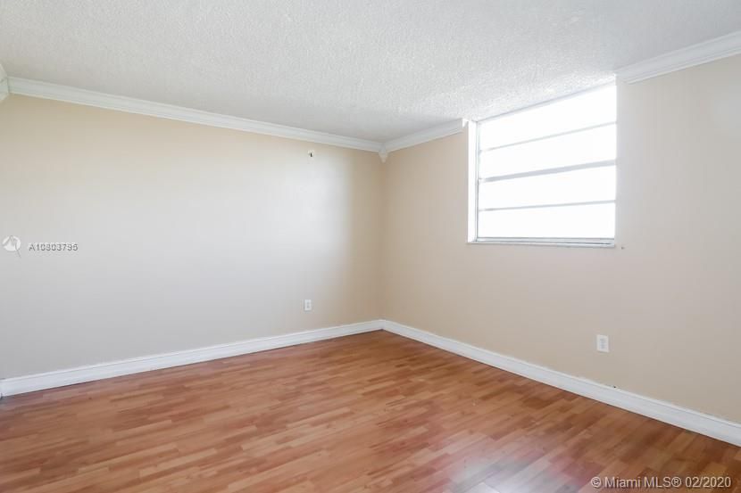 Recently Sold: $121,794 (2 beds, 2 baths, 960 Square Feet)