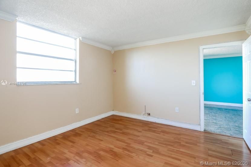 Recently Sold: $121,794 (2 beds, 2 baths, 960 Square Feet)