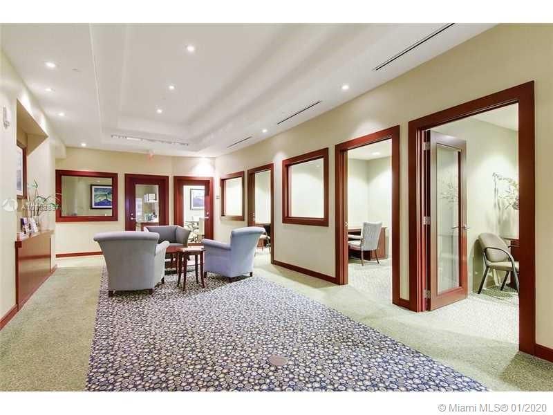 最近售出: $359,000 (2 贝兹, 2 浴室, 1460 平方英尺)