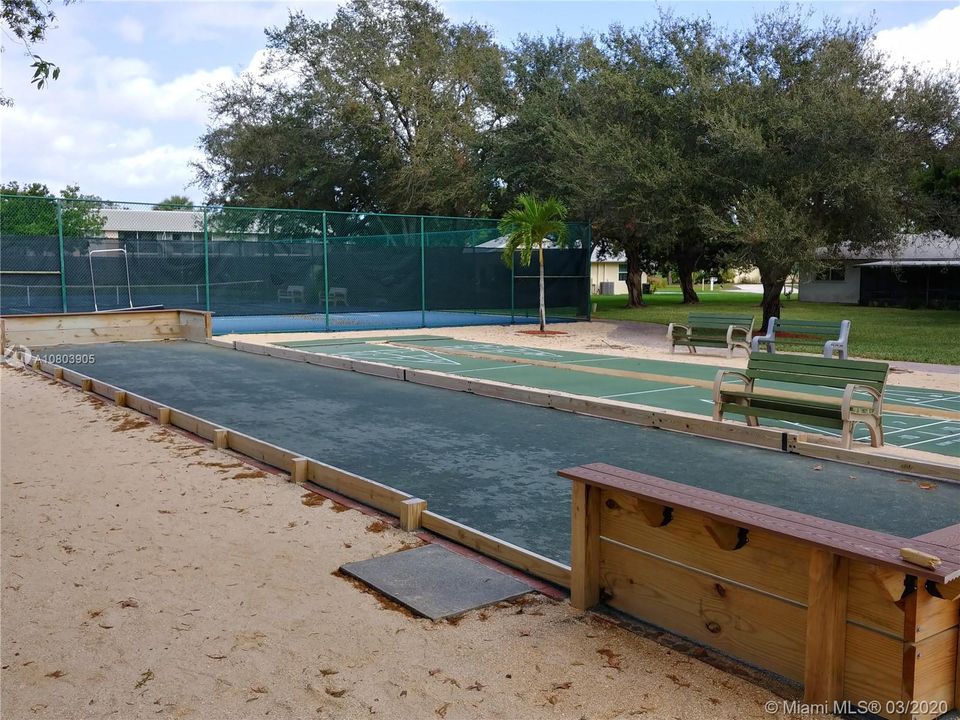 Tennis, Boccie Ball, Shuffleboard to enjoy.