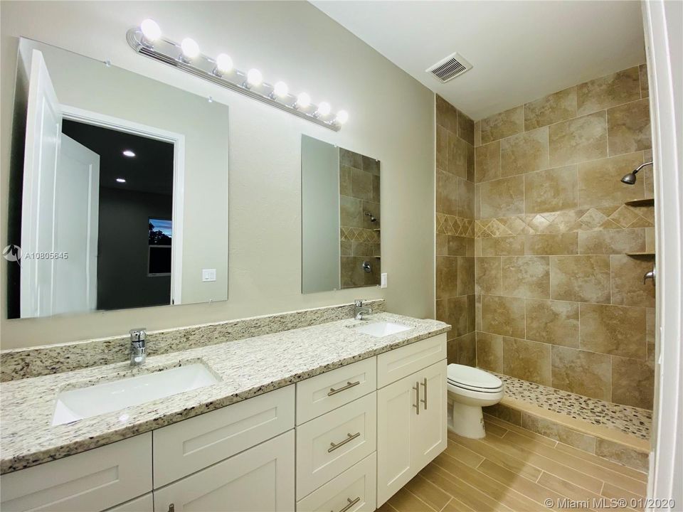 Recently Sold: $219,900 (3 beds, 2 baths, 1454 Square Feet)