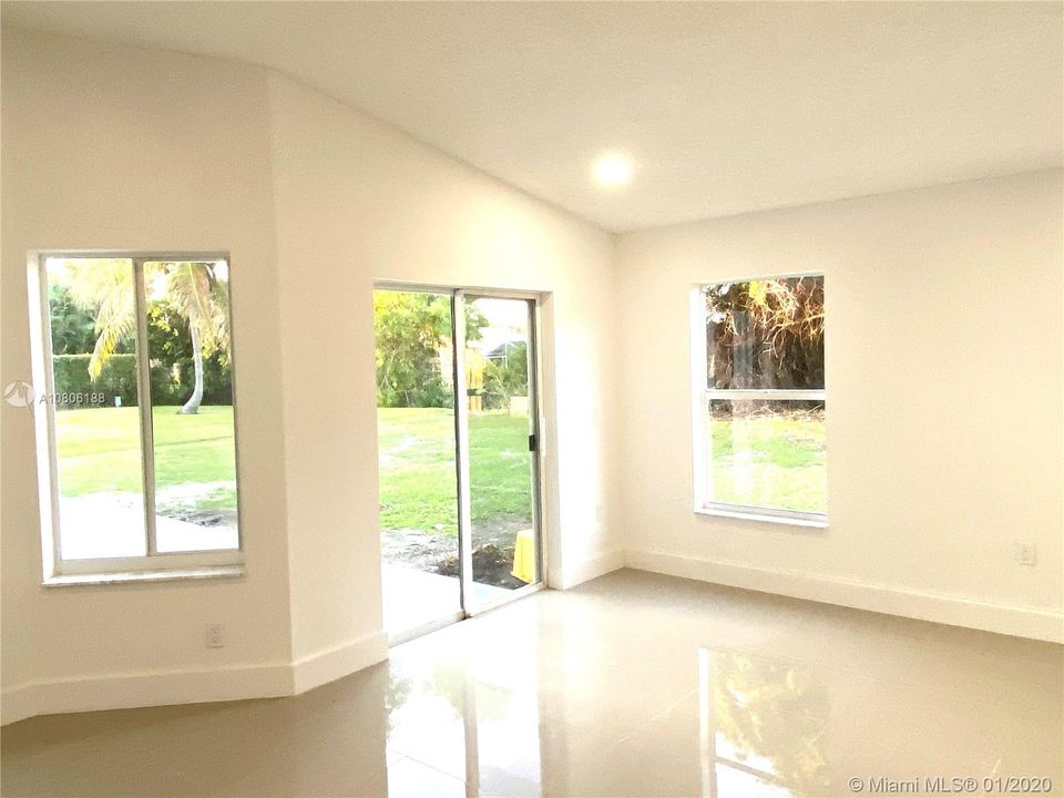 Vendido Recientemente: $410,000 (3 camas, 2 baños, 1721 Pies cuadrados)