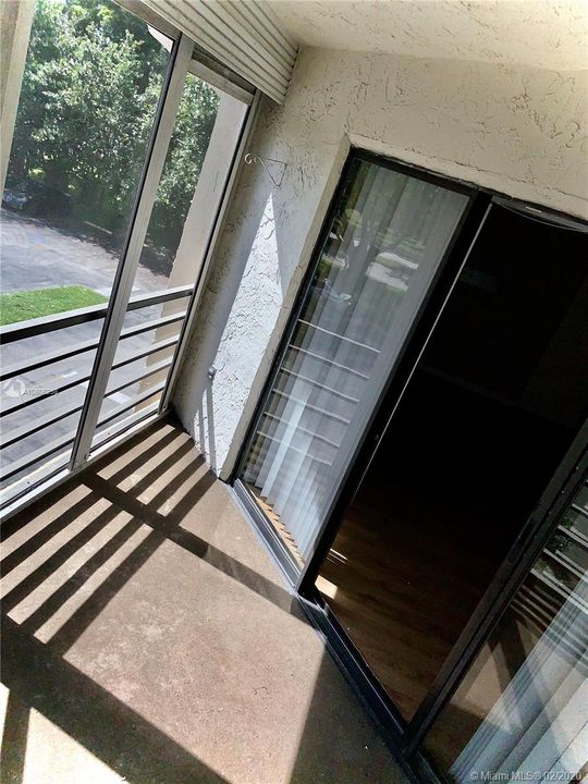 Vendido Recientemente: $107,000 (1 camas, 1 baños, 800 Pies cuadrados)