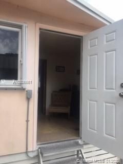 Recently Rented: $1,950 (2 beds, 2 baths, 1008 Square Feet)