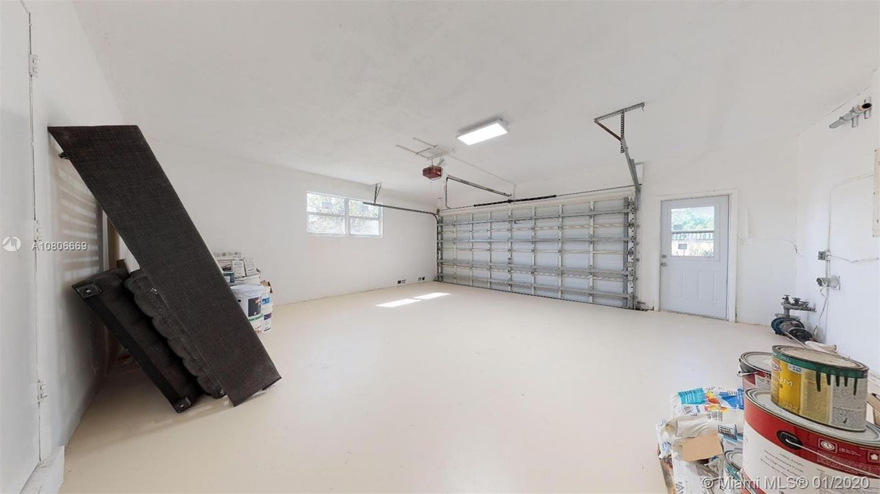 Recently Sold: $497,900 (3 beds, 2 baths, 1688 Square Feet)
