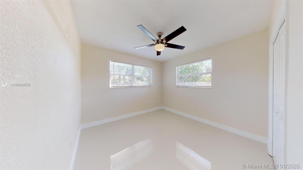 Recently Sold: $497,900 (3 beds, 2 baths, 1688 Square Feet)