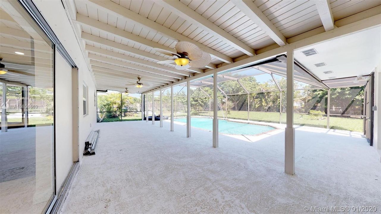 Recently Sold: $497,900 (3 beds, 2 baths, 1688 Square Feet)