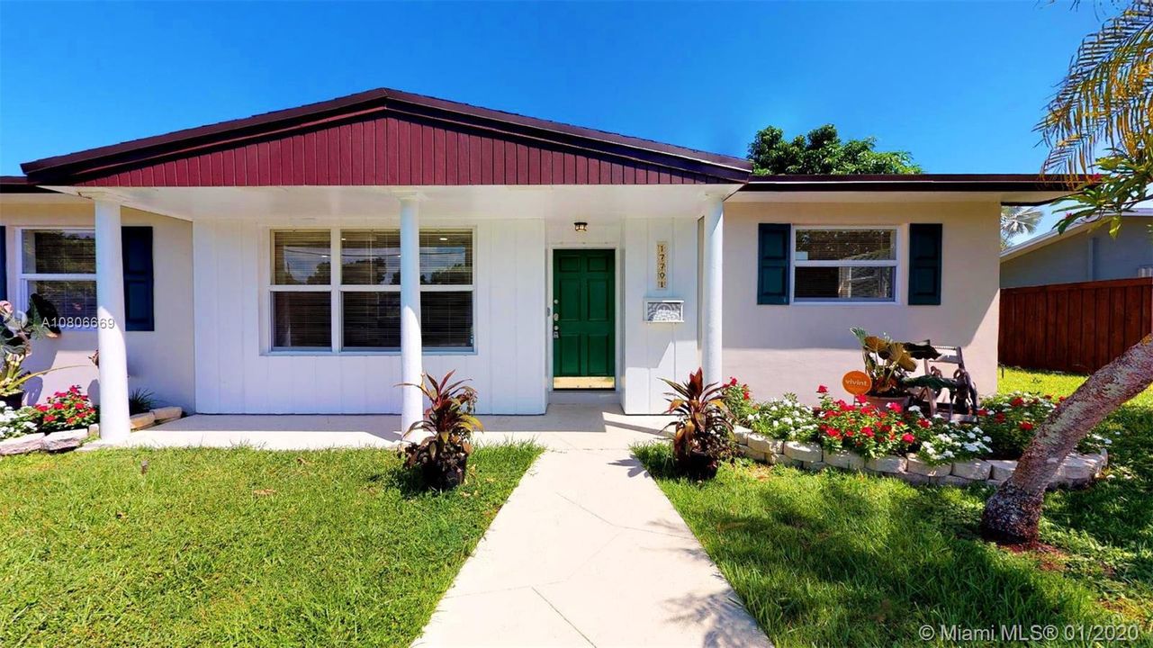 Recently Sold: $497,900 (3 beds, 2 baths, 1688 Square Feet)