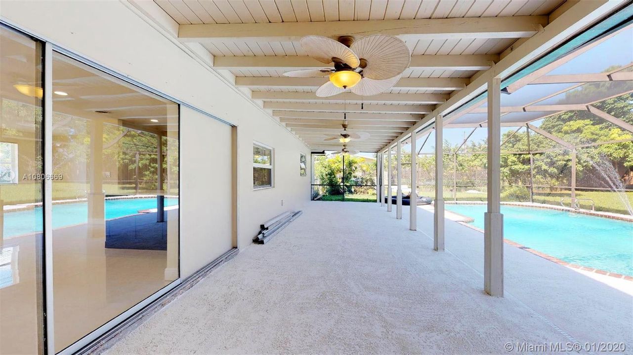 Recently Sold: $497,900 (3 beds, 2 baths, 1688 Square Feet)