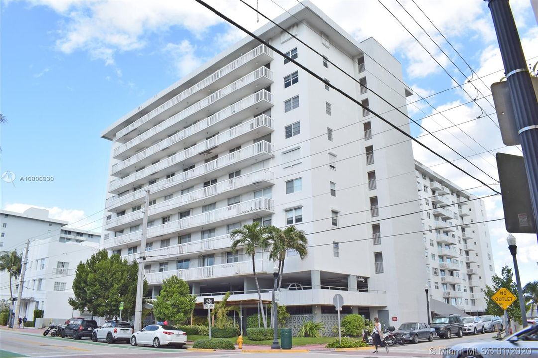 Recently Sold: $365,000 (1 beds, 1 baths, 655 Square Feet)