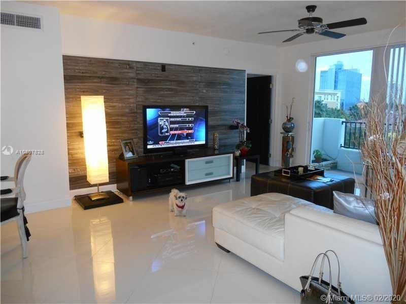 Recently Sold: $339,900 (3 beds, 2 baths, 1557 Square Feet)