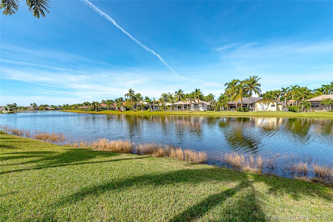 Recently Rented: $4,900 (5 beds, 3 baths, 2873 Square Feet)