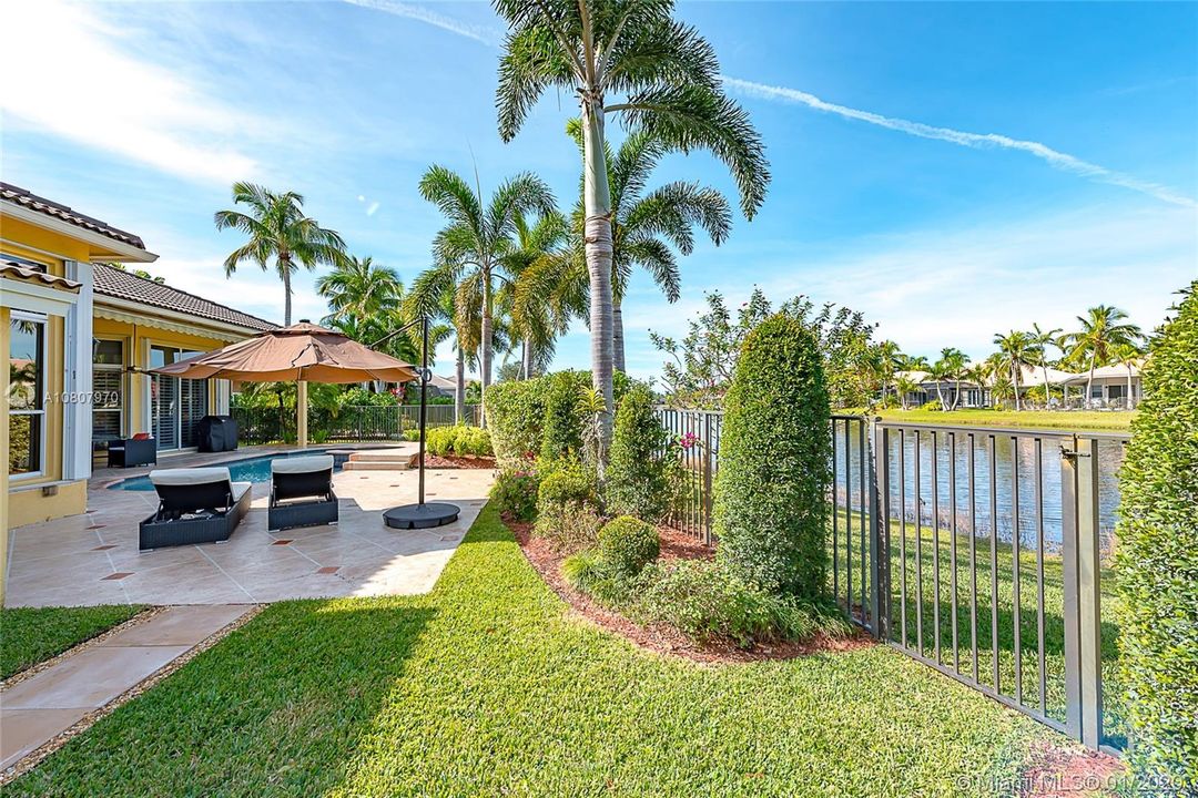 Recently Rented: $4,900 (5 beds, 3 baths, 2873 Square Feet)