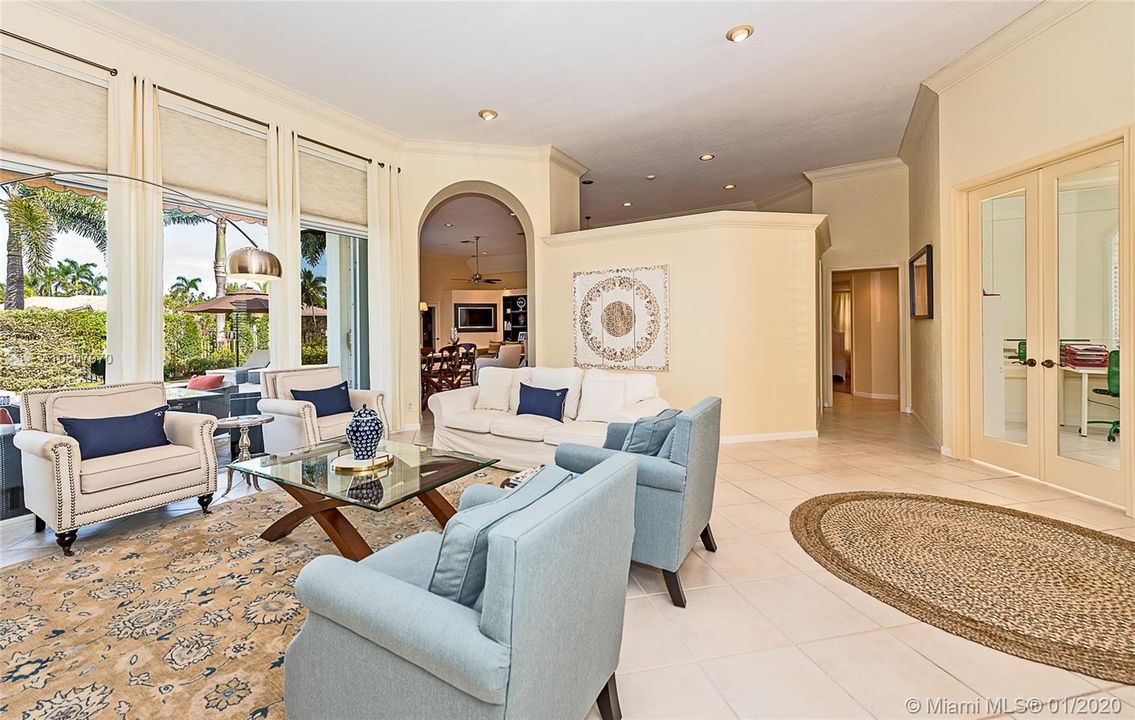 Recently Rented: $4,900 (5 beds, 3 baths, 2873 Square Feet)