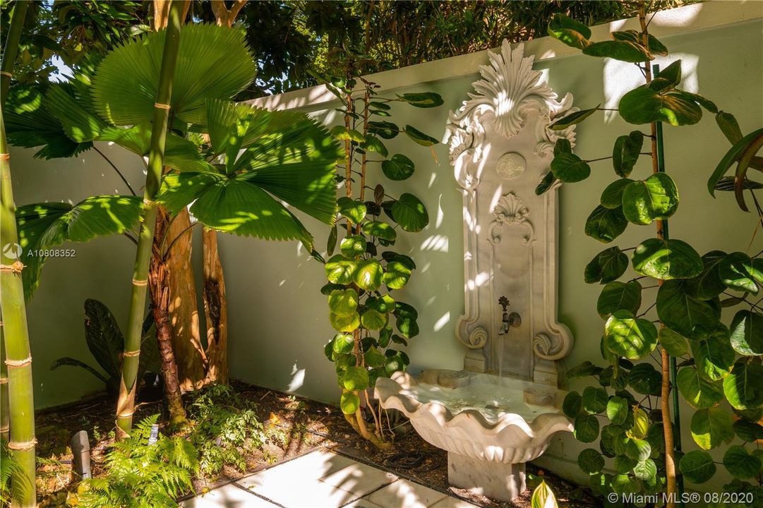 Fountain provides soothing sounds for utter relaxation