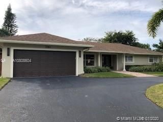 EXTERIOR HOUSE SEALED AND PAINTED NOVEMBER 2018