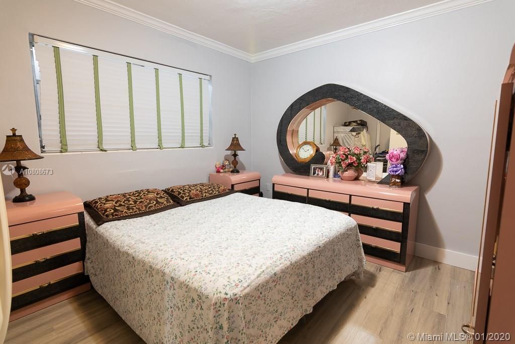 Vendido Recientemente: $110,000 (0 camas, 1 baños, 273 Pies cuadrados)
