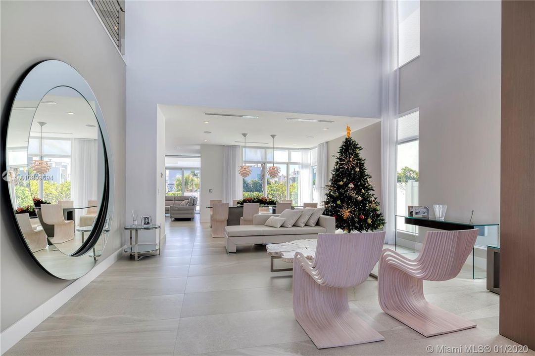 Recently Sold: $1,650,000 (4 beds, 5 baths, 3660 Square Feet)