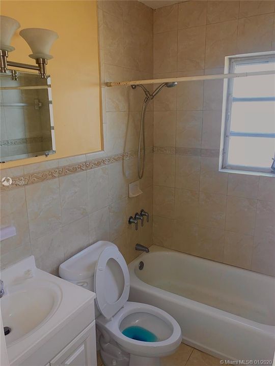 Recientemente alquilado: $2,000 (3 camas, 2 baños, 2067 Pies cuadrados)