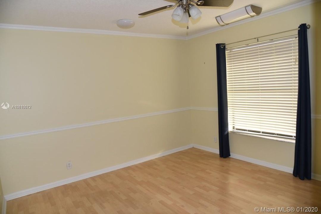 Recently Rented: $3,500 (4 beds, 3 baths, 2849 Square Feet)