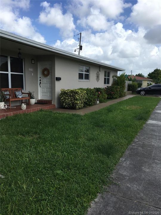 最近租的: $950 (1 贝兹, 1 浴室, 0 平方英尺)