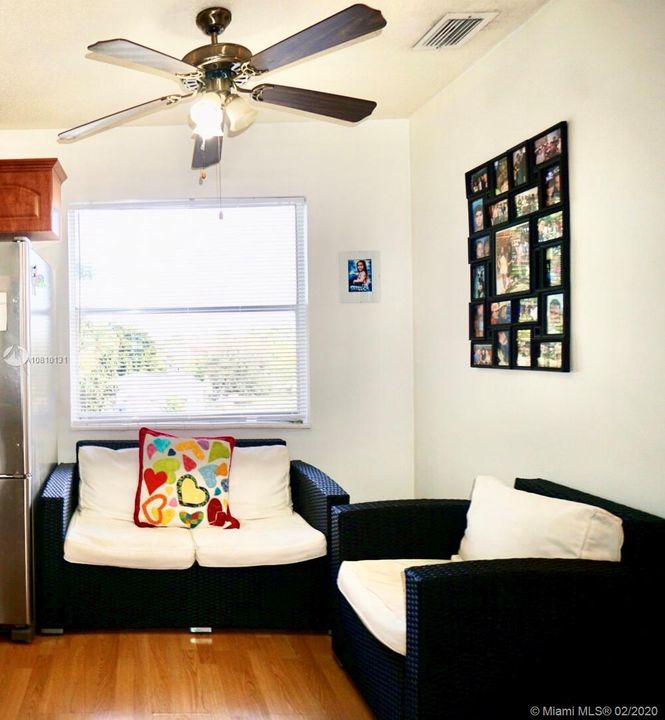 Recently Sold: $109,500 (1 beds, 1 baths, 640 Square Feet)