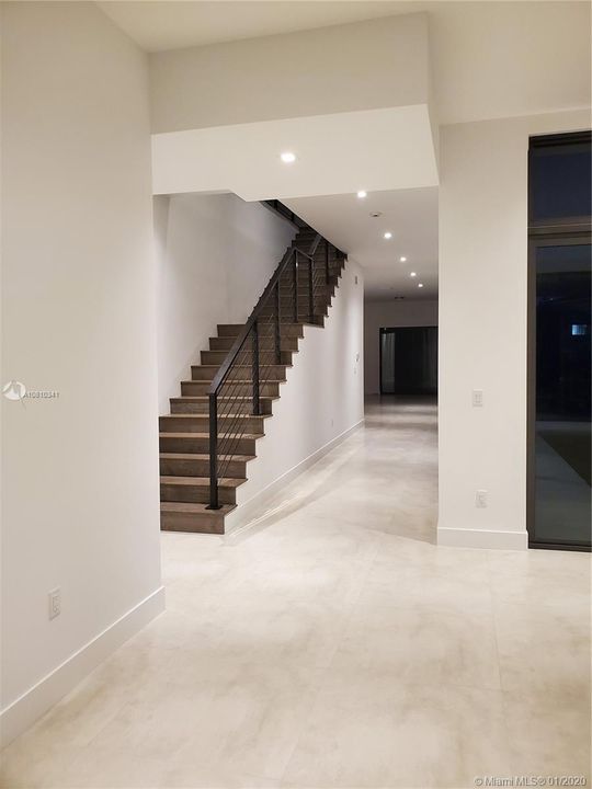 Recently Rented: $15,000 (6 beds, 6 baths, 5368 Square Feet)