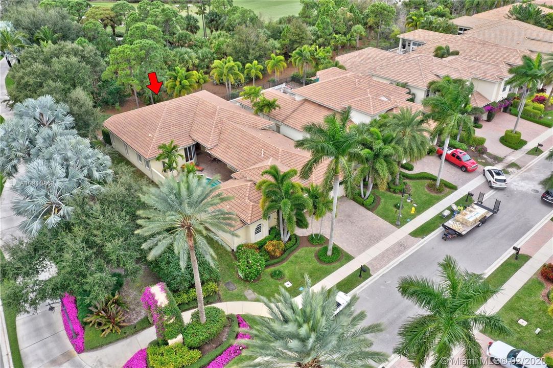 Recently Sold: $1,275,000 (4 beds, 3 baths, 3600 Square Feet)