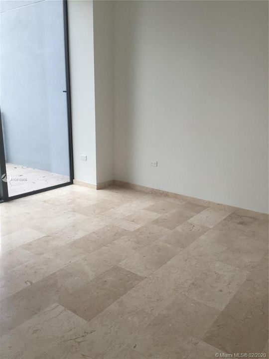 Recently Rented: $5,000 (3 beds, 3 baths, 1641 Square Feet)