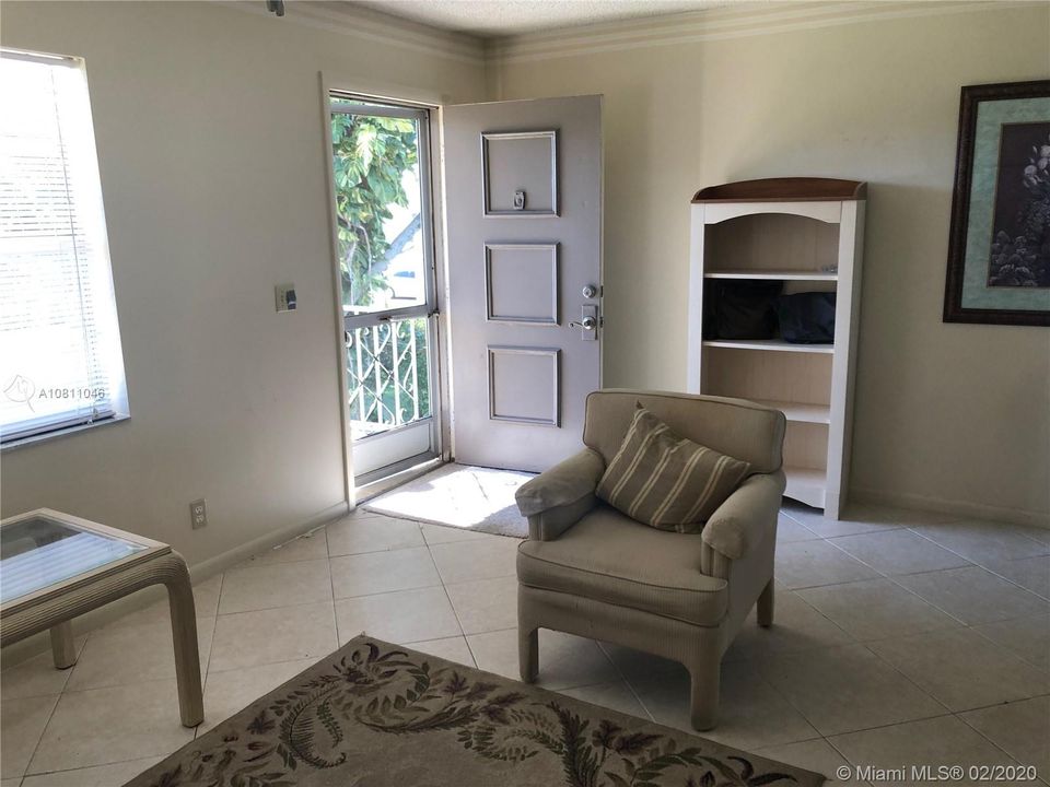 Vendido Recientemente: $59,995 (1 camas, 1 baños, 760 Pies cuadrados)