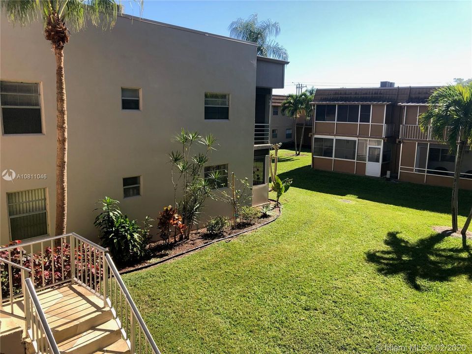 Recently Sold: $59,995 (1 beds, 1 baths, 760 Square Feet)