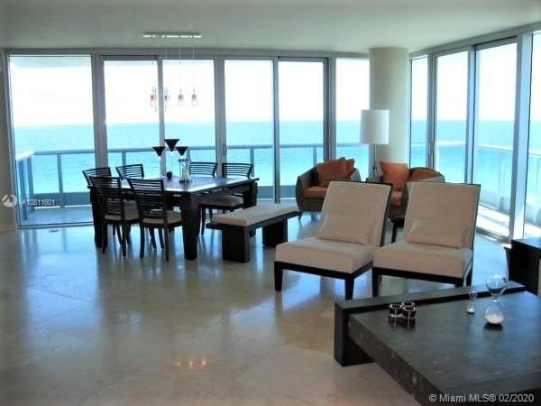 Vendido Recientemente: $2,650,000 (3 camas, 3 baños, 2480 Pies cuadrados)