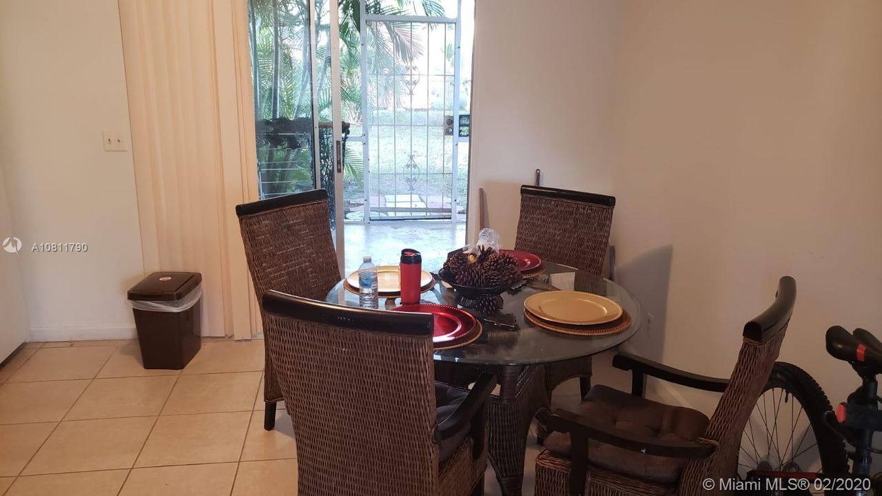 Vendido Recientemente: $279,990 (0 camas, 0 baños, 0 Pies cuadrados)