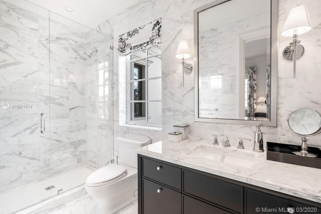 Recently Sold: $21,900,000 (5 beds, 7 baths, 13418 Square Feet)