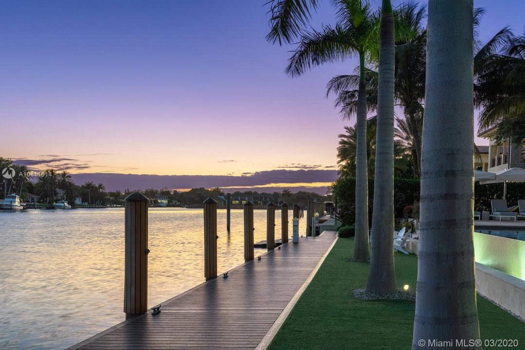 Recently Sold: $21,900,000 (5 beds, 7 baths, 13418 Square Feet)