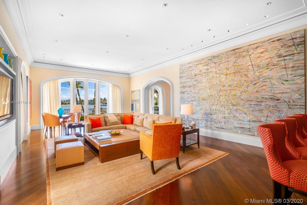 Recently Sold: $21,900,000 (5 beds, 7 baths, 13418 Square Feet)