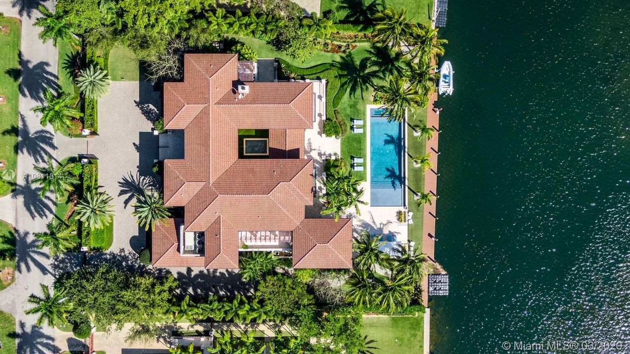 Recently Sold: $21,900,000 (5 beds, 7 baths, 13418 Square Feet)