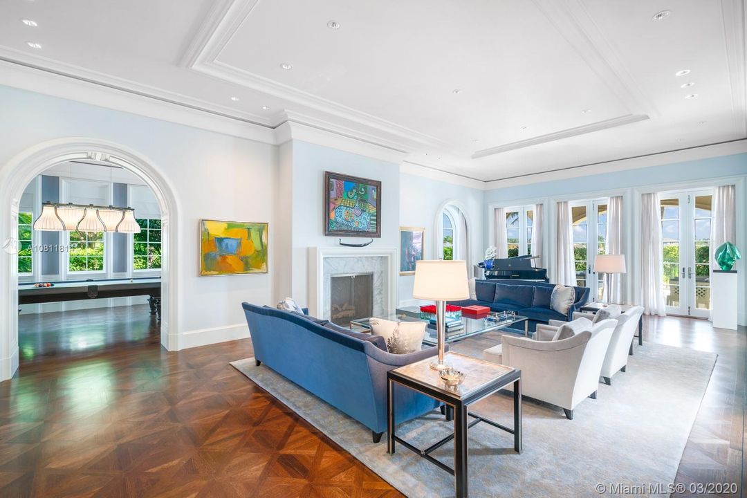 Recently Sold: $21,900,000 (5 beds, 7 baths, 13418 Square Feet)