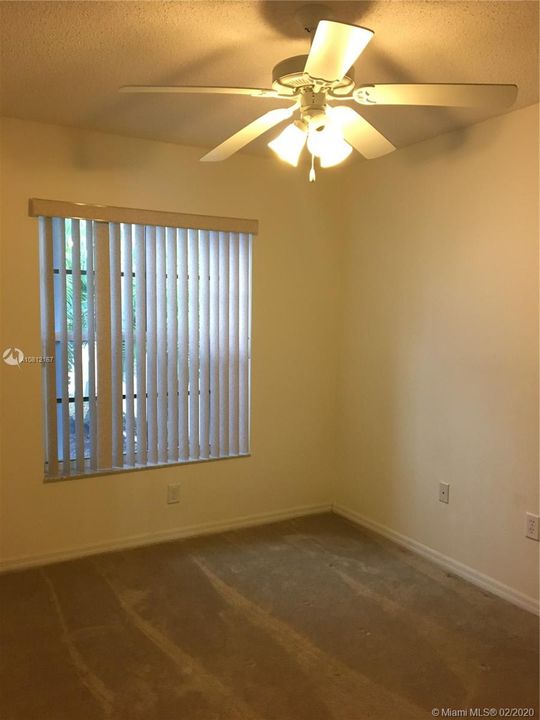 Recently Rented: $2,450 (3 beds, 2 baths, 1386 Square Feet)