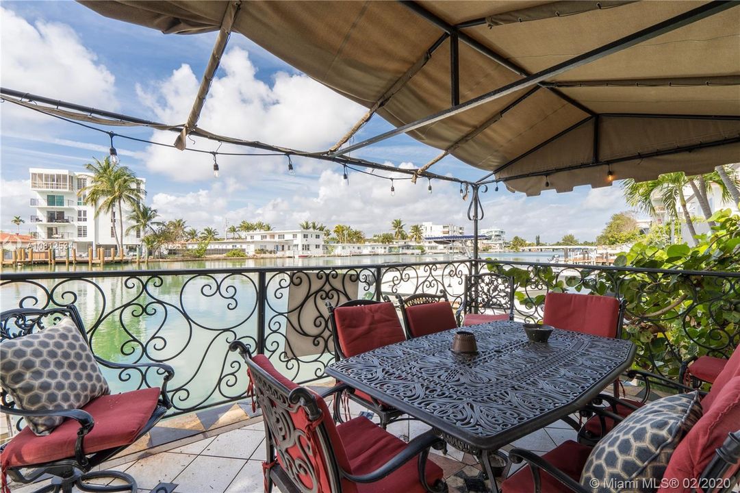 Недавно арендовано: $750 (0 спален, 1 ванн, 250 Квадратных фут)