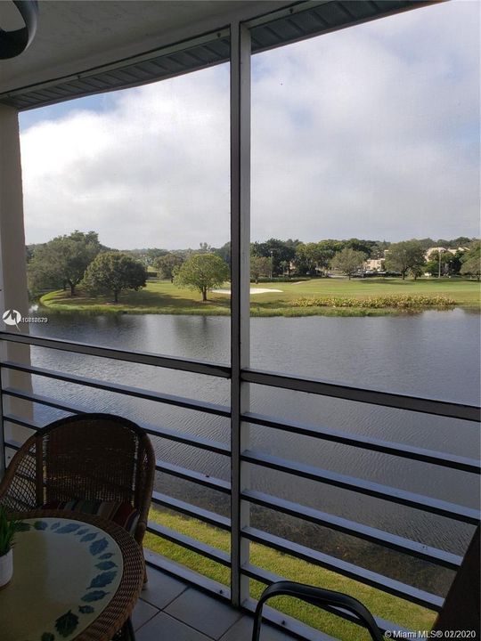 Recently Sold: $129,000 (1 beds, 1 baths, 870 Square Feet)