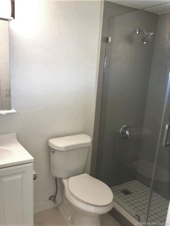 Recently Rented: $975 (1 beds, 1 baths, 400 Square Feet)