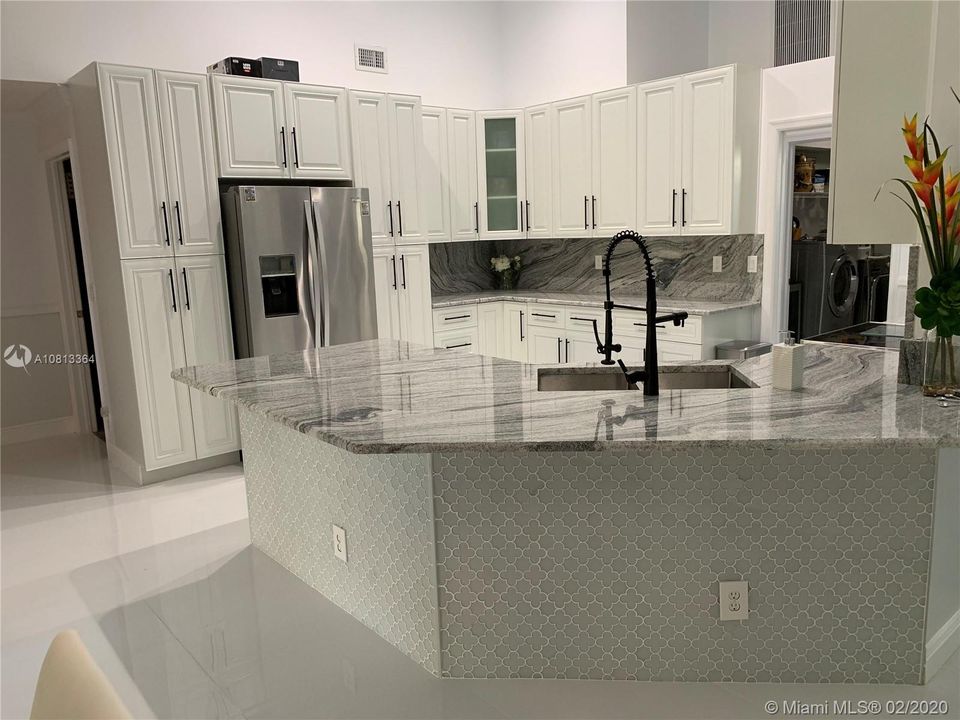 Recently Sold: $499,000 (4 beds, 3 baths, 2768 Square Feet)