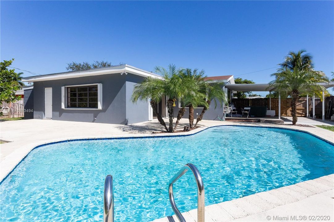 Vendido Recientemente: $339,000 (3 camas, 2 baños, 1378 Pies cuadrados)