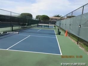 最近售出: $48,500 (1 贝兹, 1 浴室, 615 平方英尺)