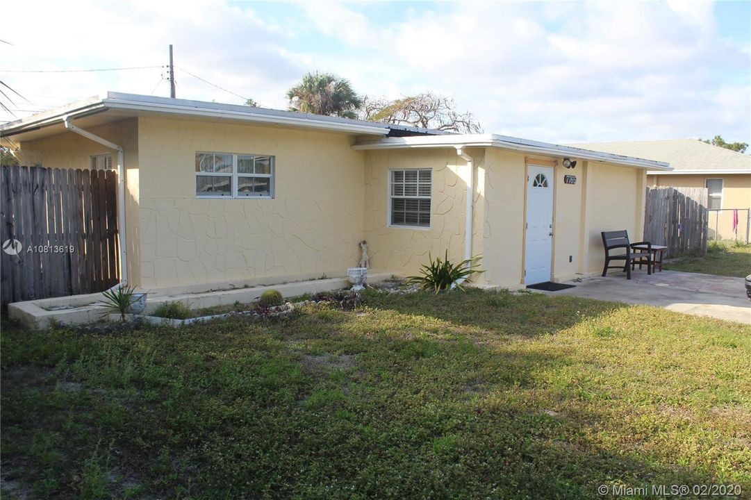Vendido Recientemente: $165,000 (3 camas, 1 baños, 1118 Pies cuadrados)